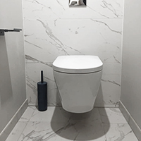 Réalisation toilette suspendu HLG PLOMEBRIE